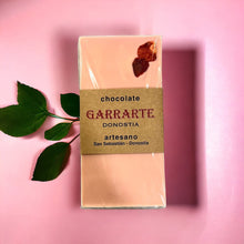 Cargar imagen en el visor de la galería, Tableta de chocolate blanco con fresas