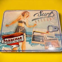 Cargar imagen en el visor de la galería, Lata de sardinas