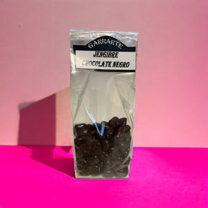 Grageas de chocolate negro con jengibre