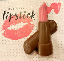 Cargar imagen en el visor de la galería, Barra de labios en chocolate con leche