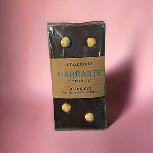 Tableta de chocolate 70% cacao con avellanas
