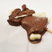 Cargar imagen en el visor de la galería, Piruleta de brujita de chocolate con leche y chocolate blanco