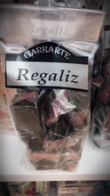 Cargar imagen en el visor de la galería, Caramelo masticable regaliz