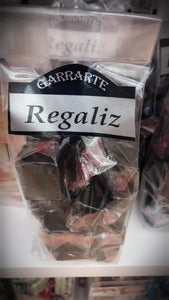 Caramelo masticable regaliz